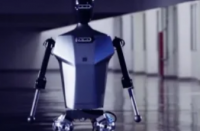 这是第一个能够以6公里/小时运行的人形电动机器人